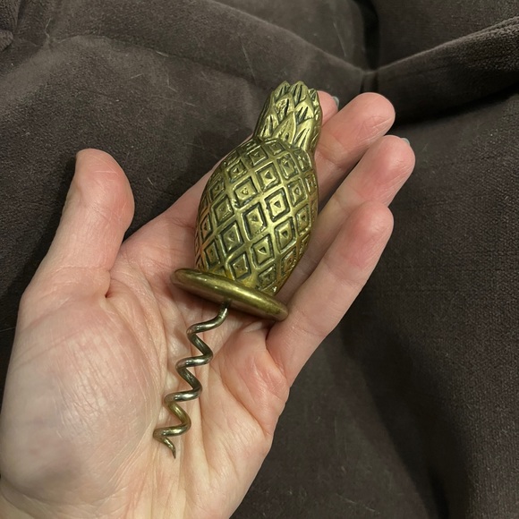 Solid brass pineapple wine opener - Picture 2 of 3